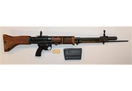 Halbautomat Diettrich FG42 8x57IS / Originalnachbau Fallschirmjägergewehr