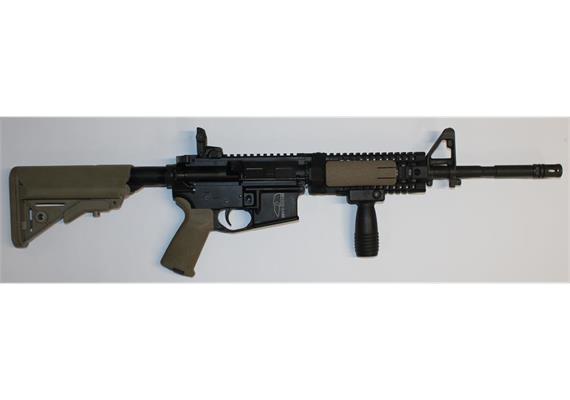 Halbautomat DPMS A-15 .223 / M4A1
