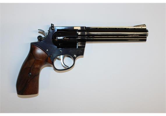 Revolver Korth Sport .22LR