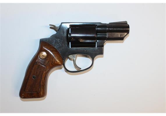 Revolver Taurus DA .38 Spez