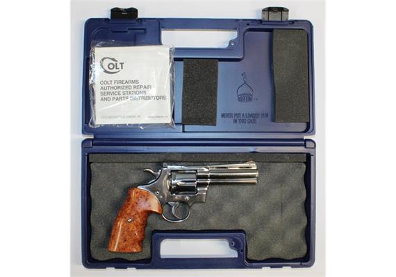 Revolver Colt Python 4.25" .357 Mag.