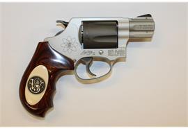 Revolver Smith & Wesson S&W 337 AirLite Ti 38 Spez.