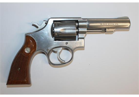 Revolver Smith&Wesson SW Mod. 64-3 .38 Spez