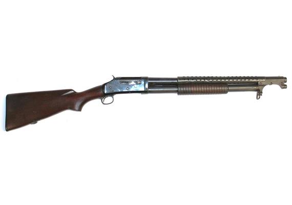 Vorderschaftrepetierer Winchester 1897 Trench Gun 12/70