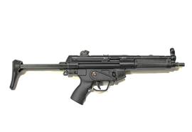 Ehemalige Seriefeuerwaffe Heckler&Koch YU MP5 9mm