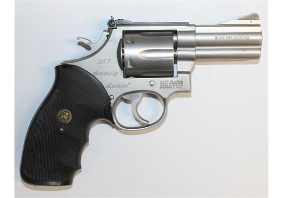 Revolver Smith & Wesson S&W 686 Security Special 3" .357 Mag