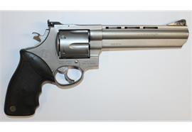 Revolver Taurus DA .44 Magnum