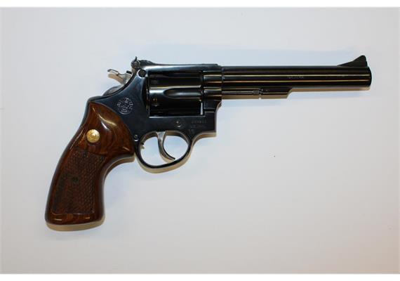 Revolver Taurus Mod. 96 .22LR 6"