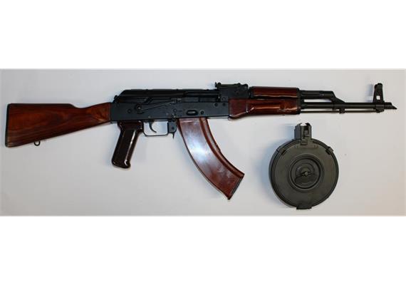Halbautomat Izhmash AKM 47 7.62X39mm